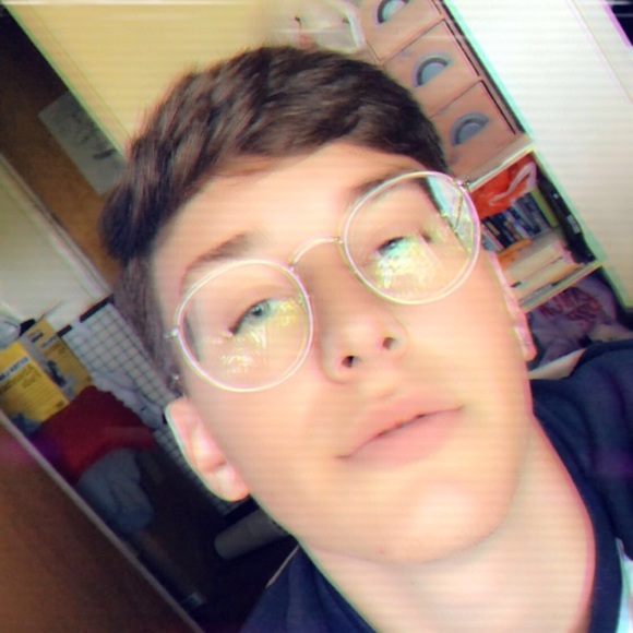 Meet your Posher, Dewey - Picture 1 of 1